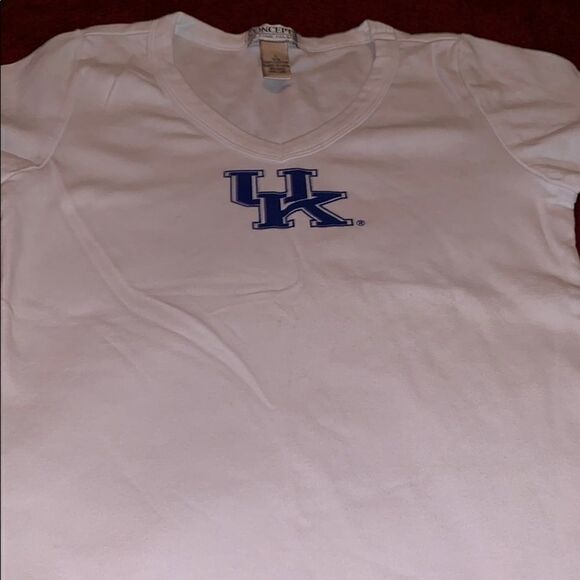 University of Kentucky tee size small - Picture 1 of 4